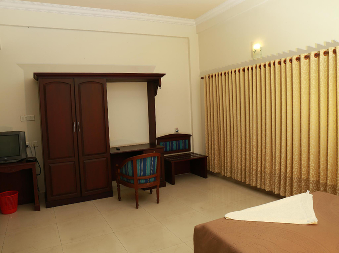 Others 5, Hotel Prince, Ernakulam