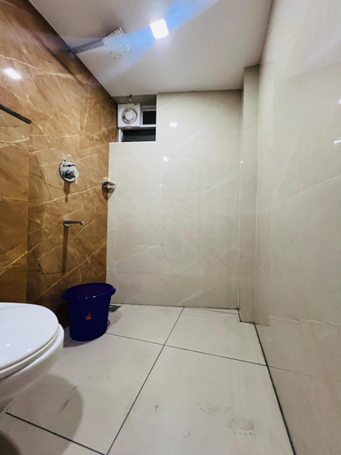 Bathroom 4, GYPSY HOTEL CUSAT, Ernakulam
