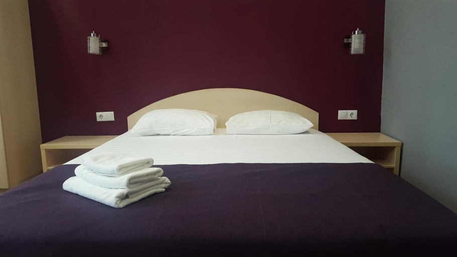 Others 3, Hotel Vega, Krasnodar gorsovet