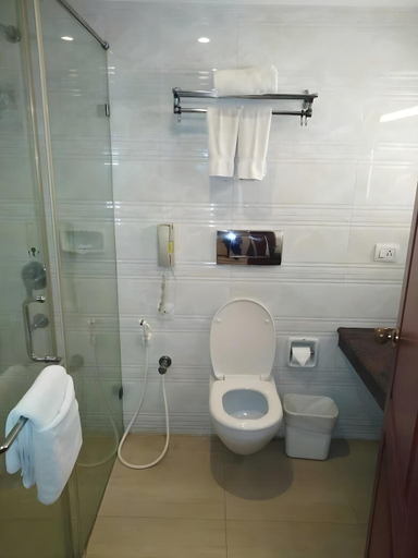 Bathroom, Shenbaga Residency, Viluppuram