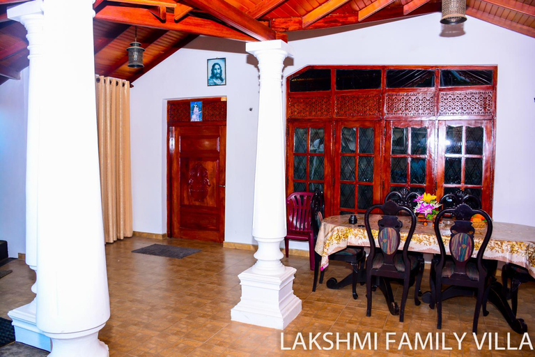 Food & Drinks, Lakshmi Family Villa, Negombo