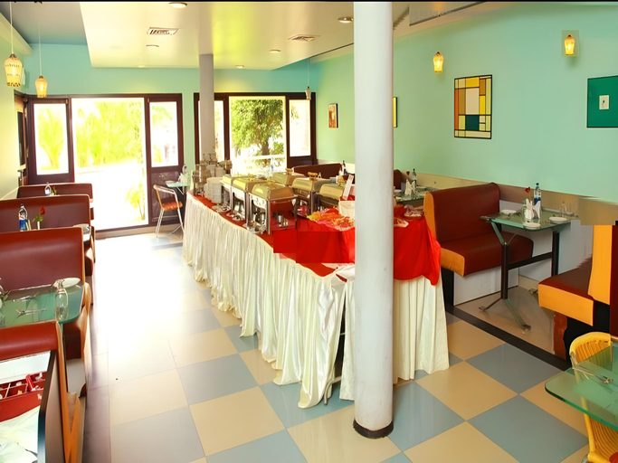 Food & Drinks 4, Hotel Highway Garden, Ernakulam