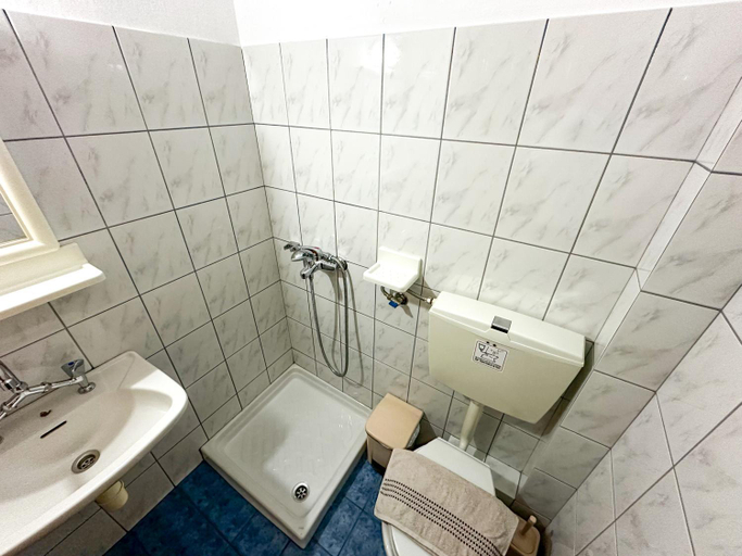Others 2, Studios Melida, East Macedonia and Thrace