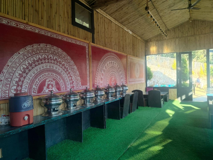 Food & Drinks, Arahnyam, Nainital