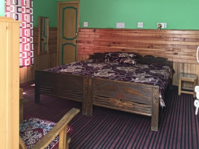 Bedroom 3, Shruti Guest House, Kinnaur