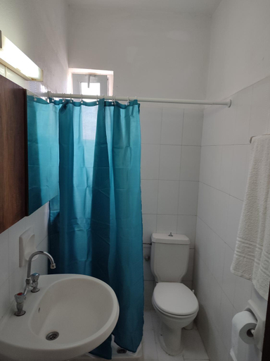 Bathroom 3, Dolphin Apartments, South Aegean