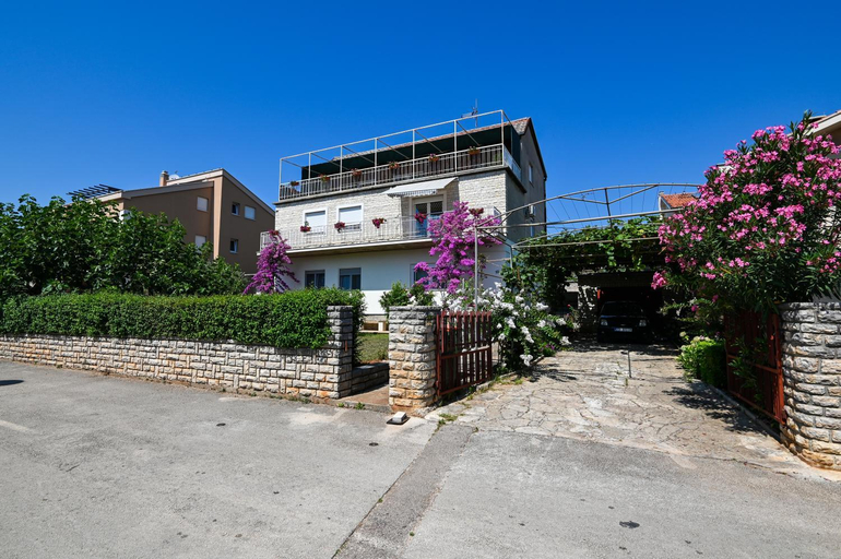 Others 5, Light apartment - with Air Conditioning, Zadar