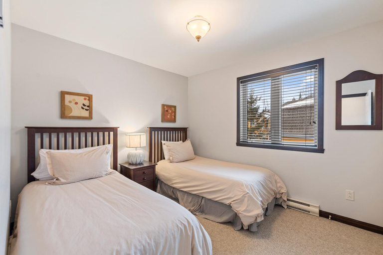 Bedroom 2, Borealis by Rendez-Vous Mont-Tremblant, Les Laurentides