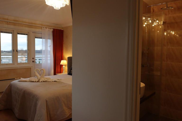 Bedroom 2, Vanerport Lakefront Hotell, Mariestad