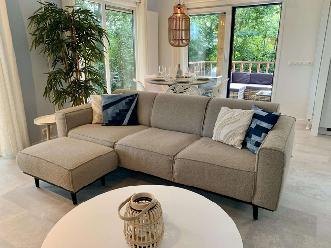 Living room 3, Modern Chalet With Terrace, Veranda, Zijpe