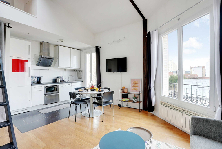 Private kitchen 4, Modern Apartment - 1br-2p- Montrouge, Hauts-de-Seine