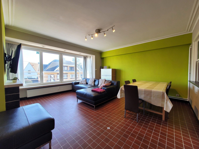 Living area 2, Apartment Near the Beach in Vibrant Area, West-Vlaanderen