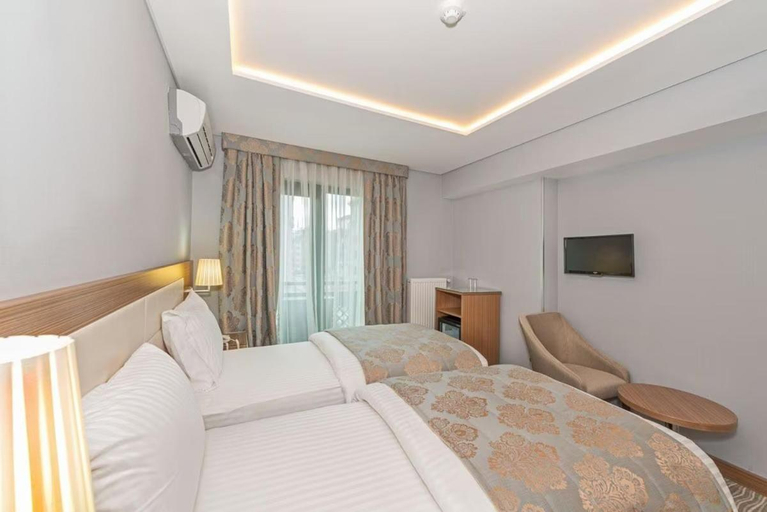 Bedroom 3, Floransa City Hotel, Fatih