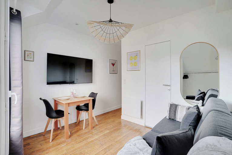 Living area 4, Studio Cosy - 2P - 16eme - Victor Hugo, Paris
