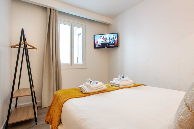 Room 2, Elegant Apartment - 2BD /8P - Near Eiffel Tower, Paris