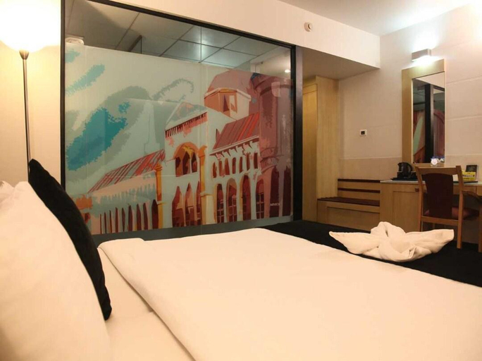 Bedroom, Olive Eva Hotel, Ernakulam