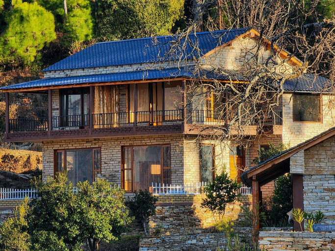 Others 4, The Himalayan Stone Hamlet, Nainital