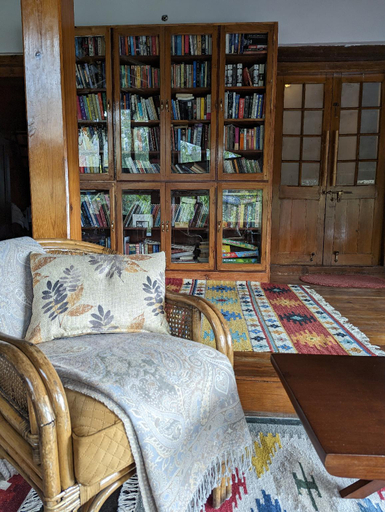 Others 3, Blue Book at Gethia, Nainital