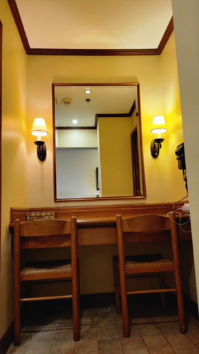 Food & Drinks 3, Charming Garden View,Privately Owned Deluxe Room at The Manor by Mist and Pine, Baguio City
