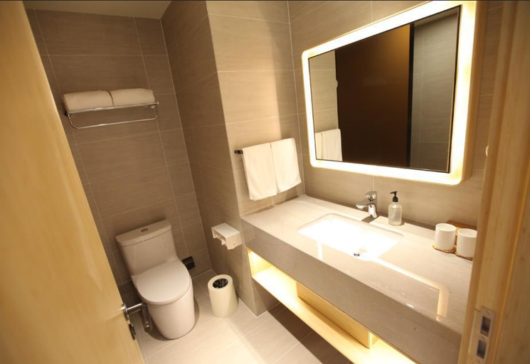 Bathroom 4, JI Hotel Qingdao Chengyang The Mixc, Qingdao