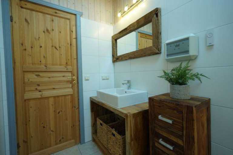 Bathroom 5, Exklusives Skandinavisches Ferienhaus, Mecklenburgische Seenplatte