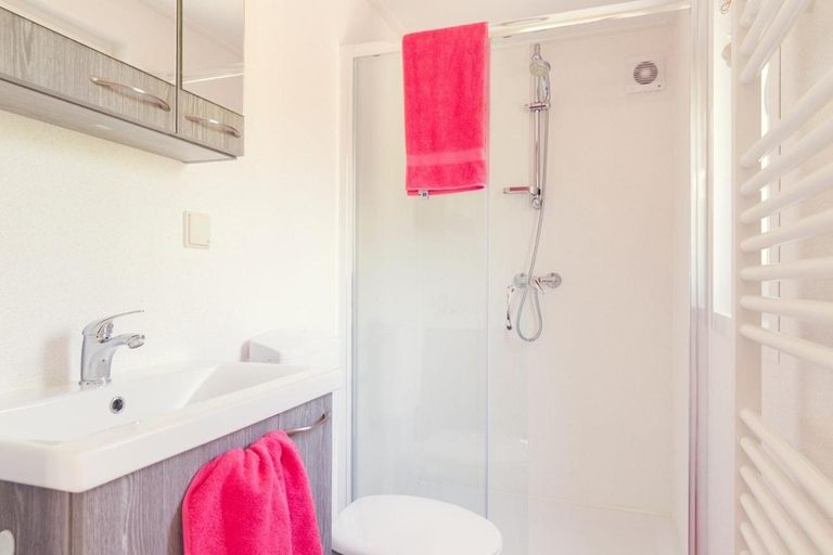 Others 4, Bungalette Sauna 6p, Wierden