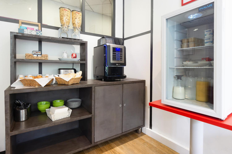 Food & Drinks 5, City Residence Chelles, Seine-et-Marne