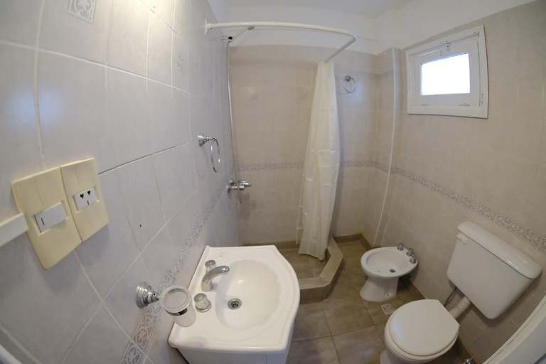 Bathroom, Bagu Playa Grande Hotel, General Pueyrredón