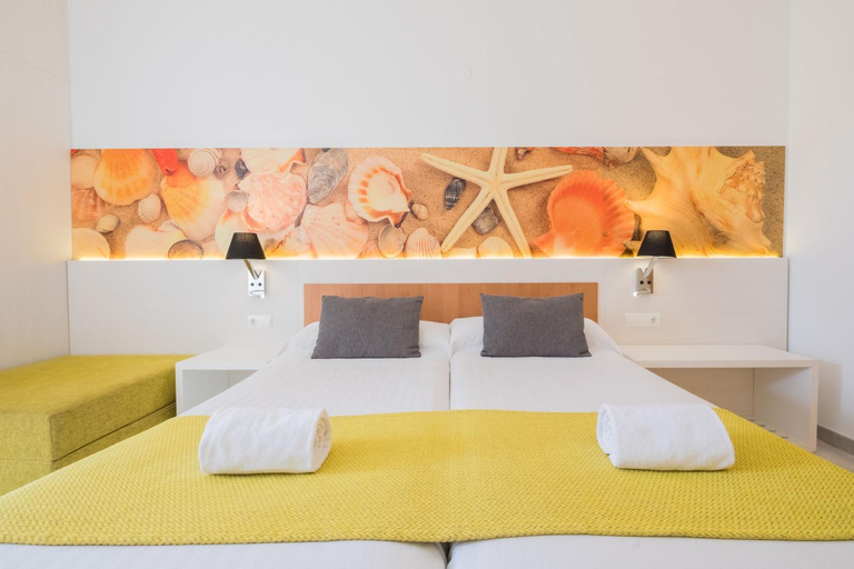 Bedroom 3, AzuLine Hotel Pacific, Baleares