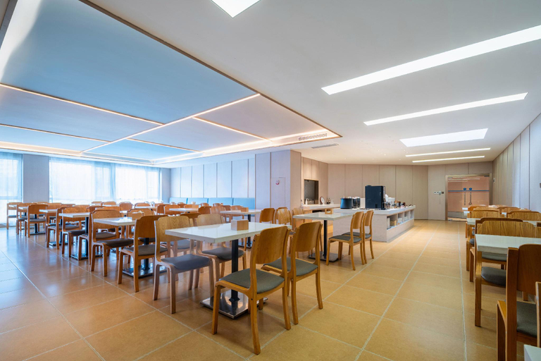 Food & Drinks 4, Hanting Hotel Qingdao Licang Wanda Jiushui East Road, Qingdao
