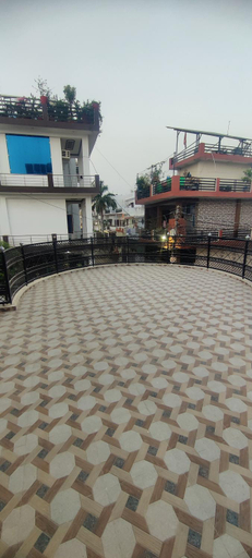 Others 2, Sushma Niketan, Lucknow
