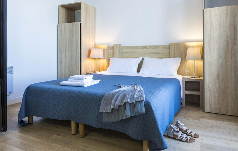 Room 2, Apartment in Cote Sauvage Near La Baule Bay, Loire-Atlantique