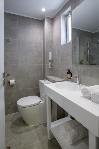 Bathroom 2, Gaia Village, South Aegean