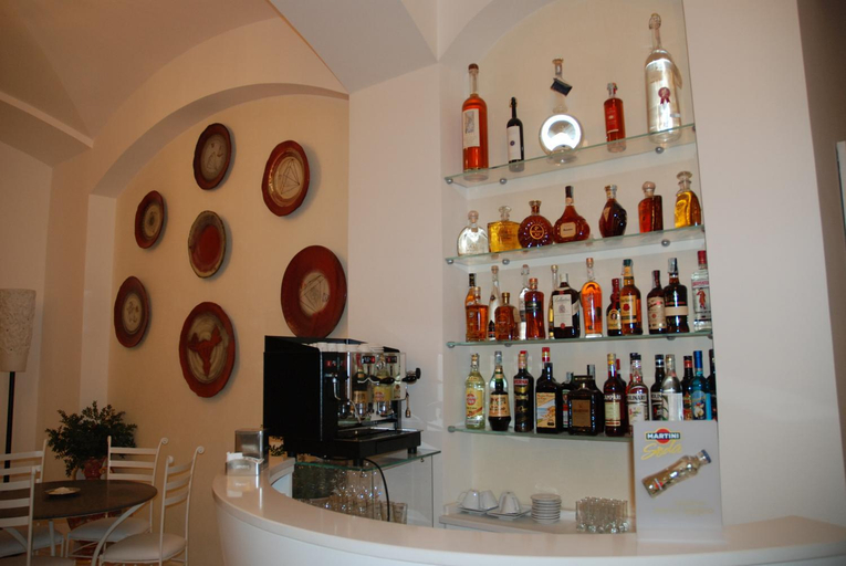 Food & Drinks 4, Albergo Le Dodici Lune, Salerno