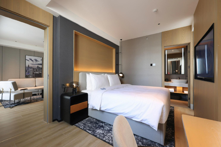 Bedroom 2, Park Inn by Radisson Qingdao Chengyang District Government The Mixc, Qingdao