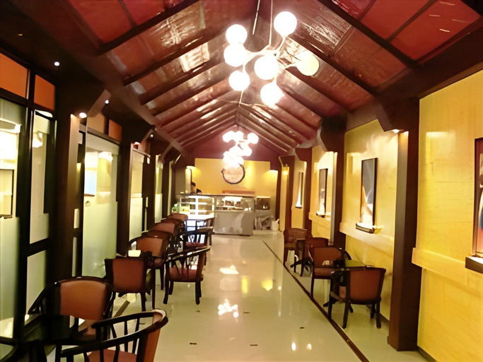 Others 3, Hotel Saas Tower, Ernakulam