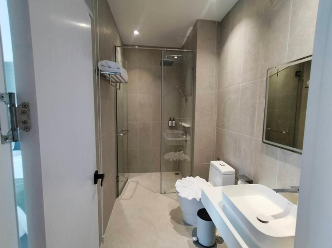 Bathroom 5, Hotel Whitt Hua Hin, Hua Hin