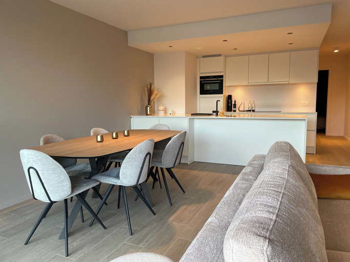 Dining 4, Apartment Near Sandy Beach in Belgium, West-Vlaanderen