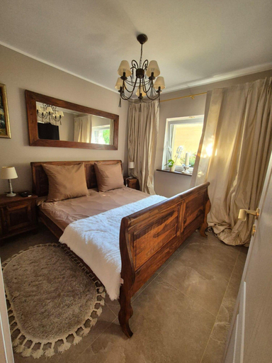 Room 2, Comfortable Holiday Home With Sauna and Whirlpool, Kamień