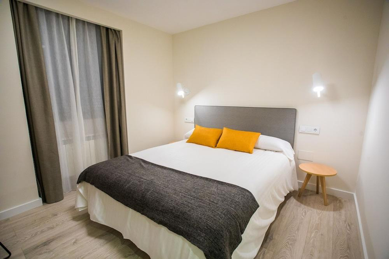 Bedroom 2, Villa Lucerna Sports & Hotel Resort, Zamora