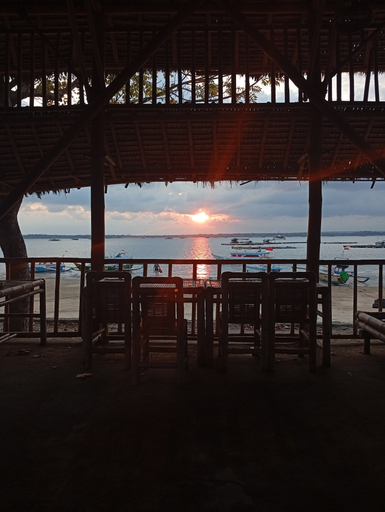 Lobby 3, Sunset Cabanas (Stay Beachfront & Snorkel), Lombok