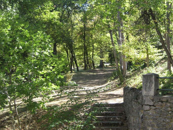 View from property 4, Cosy Flat in a Drome Chateau With Pool, Drôme
