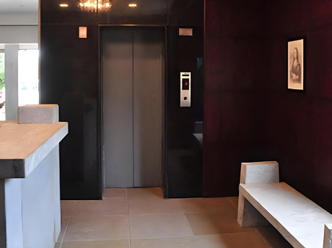 Public Area 2, RKN Hotel, Viluppuram