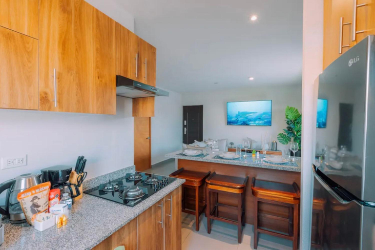 Others 2, Ocean Condo in the center of Cabo San Lucas, La Paz