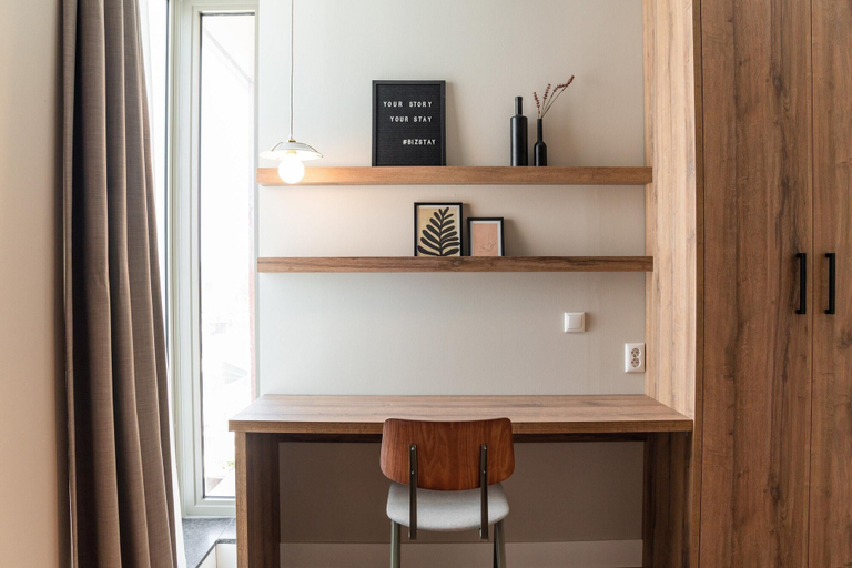 Reception, 4 Person Apartment in the City Center, Den Haag