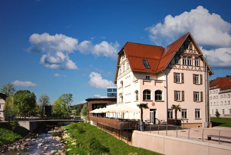 Exterior & Views, Hotel Villa Hirzel, Ostalbkreis
