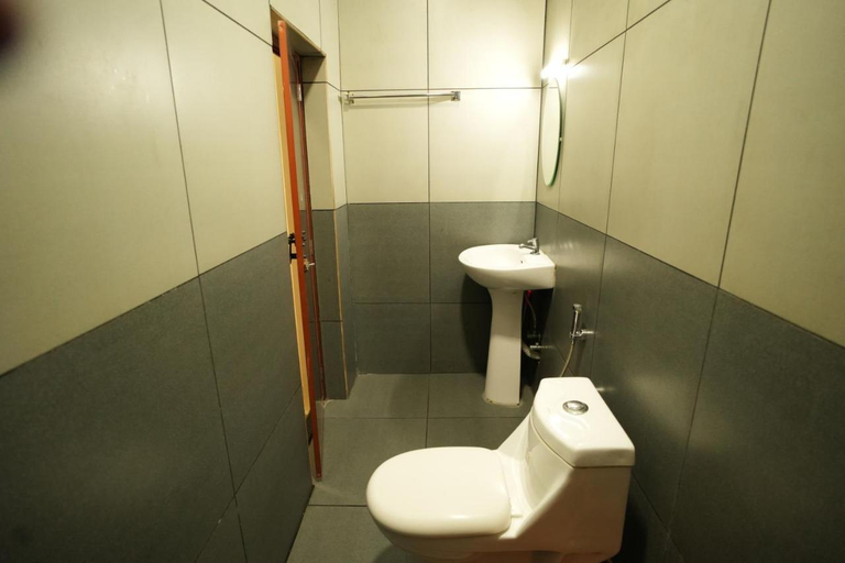 Bathroom 3, K V Suites, Ernakulam