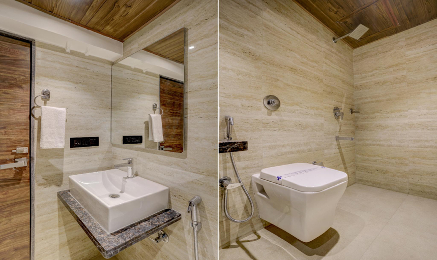 Bathroom 5, Treebo Castle Rock Inn, Mumbai Suburban