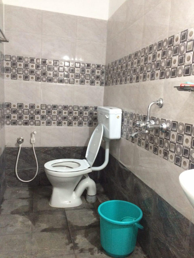 Bathroom, Oceana seaview 2Bedroom Homestay at Serenity Beach, Viluppuram
