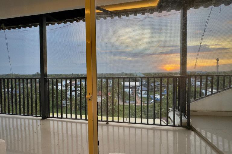 Others 3, Veu Ragamalika Apartment, Ernakulam